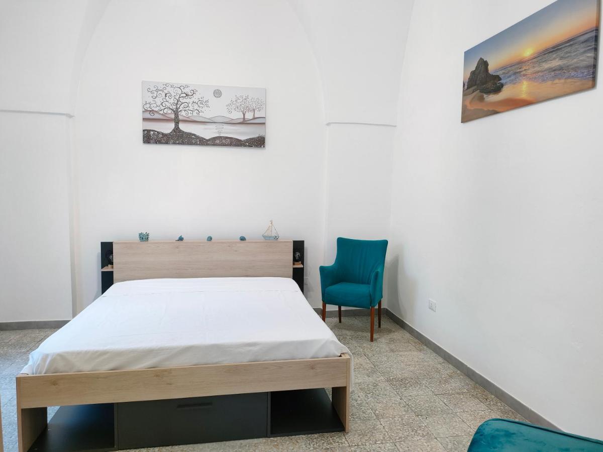 Вилла Casa Di Nonna Uccia Casamassella Экстерьер фото